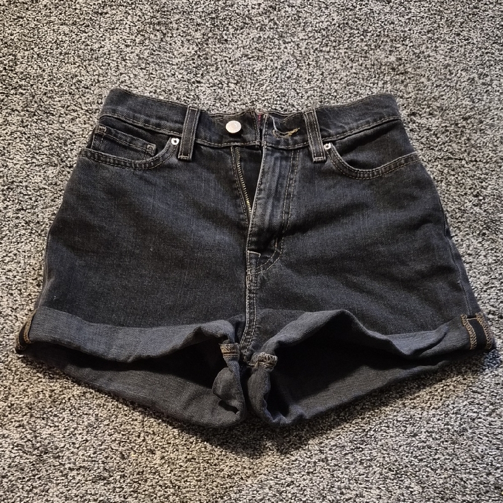 "Mom High Rise" Shorts BDG